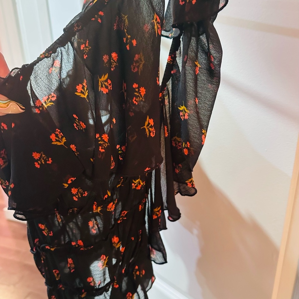 Floral Ruffle Black Floral Ruffled Bodysuit - Picture 9 of 9